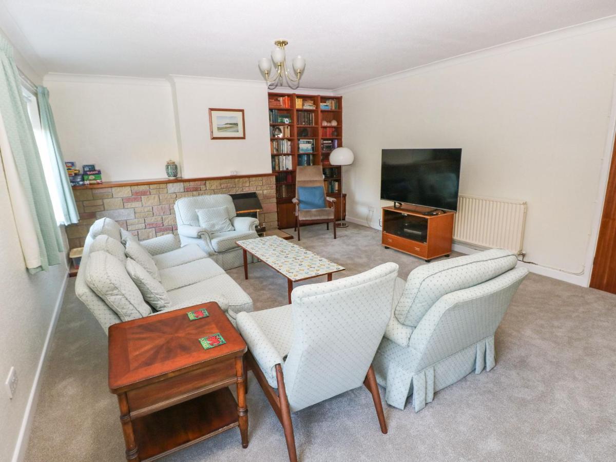 Holiday home 30 Long Shepherds Drive *